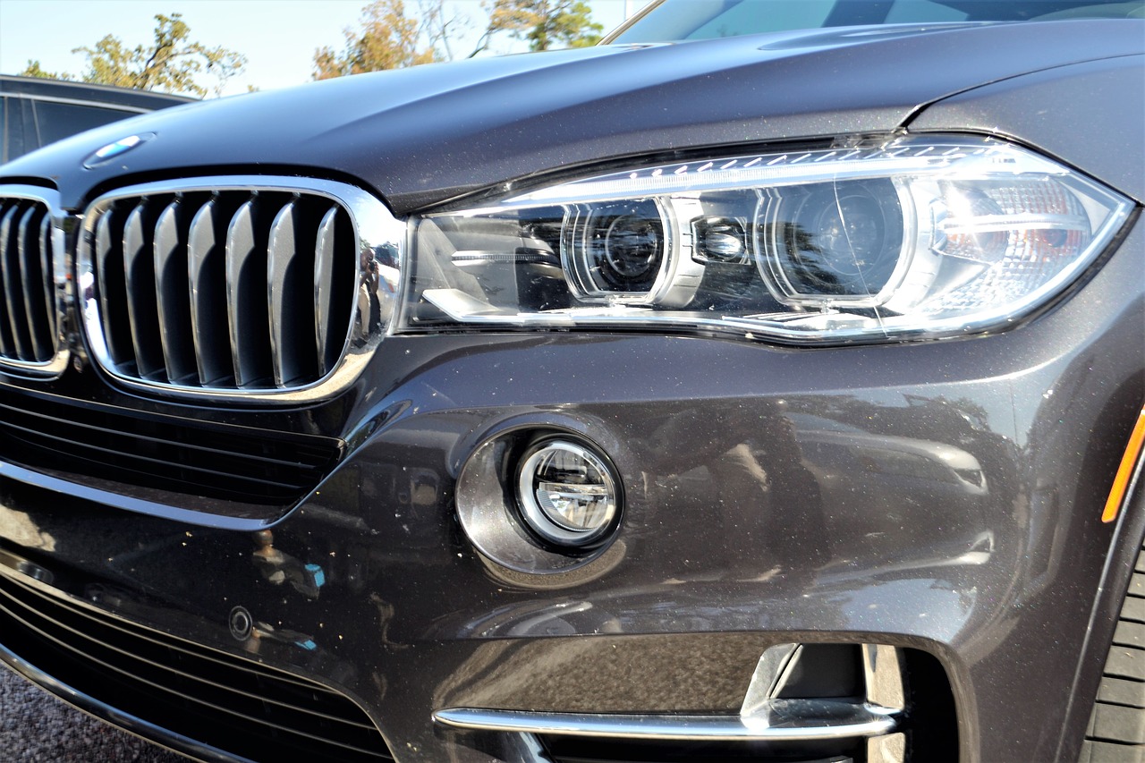 BMW X5 mit 6 Gang Automatik in Schwarz