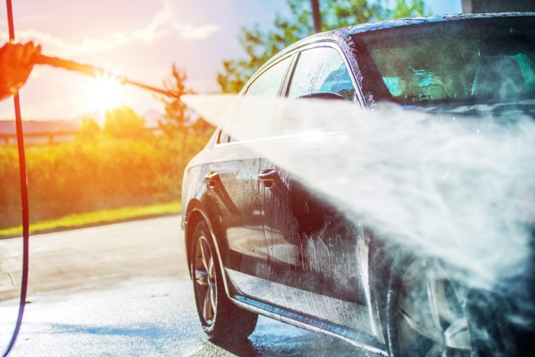 An diesen Orten darfst du sonntags dein Auto waschen