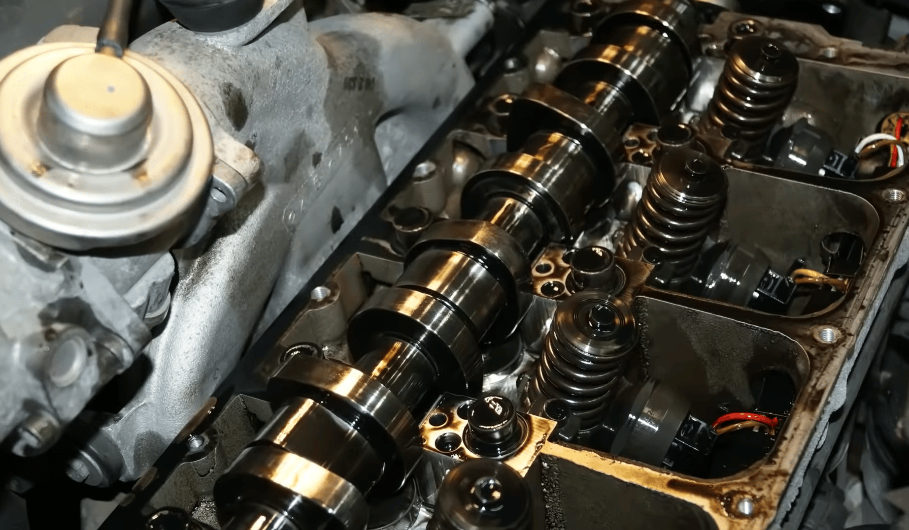 Was ist eine Nockenwelle? Funktion, Diagnose und Reparatur